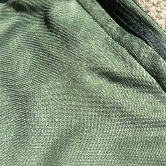 Men’s adidas sweatpants - Picture 7 of 8